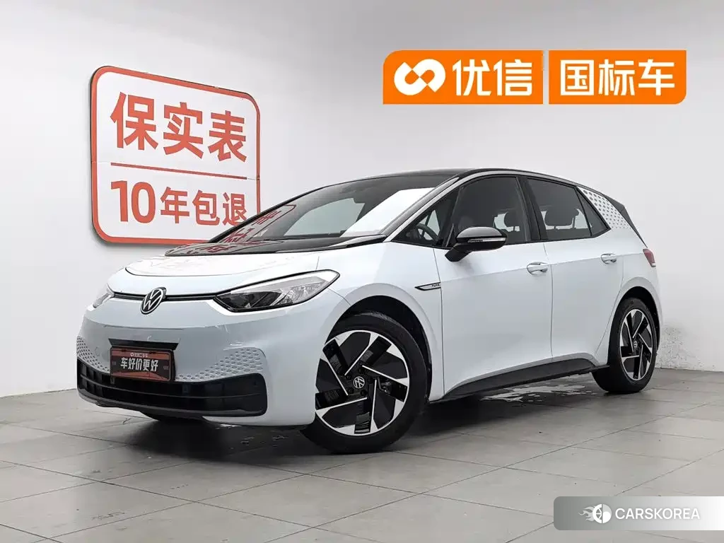 Volkswagen ID.3 2023 Белый из Китая