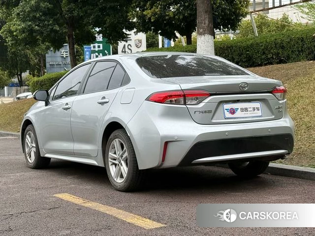 Toyota Lei Ling 2022 Серебристо-серый из Китая