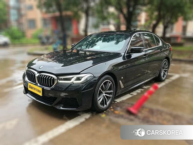 BMW 5 series 2021 Черный из Китая