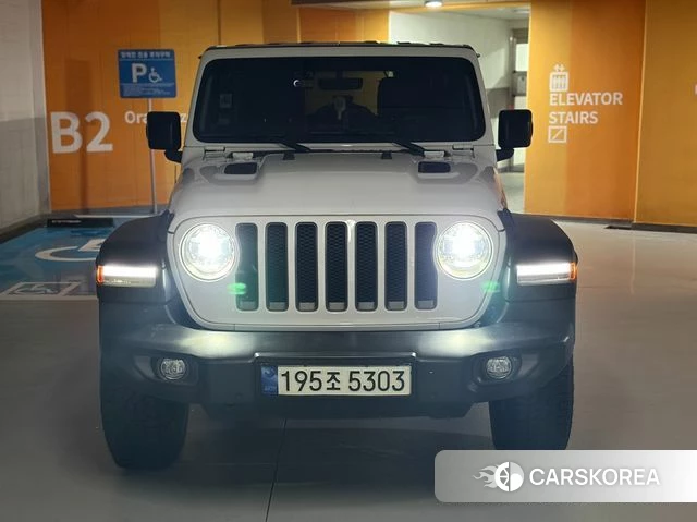 Jeep Wrangler (JL) 2021 Белый из Кореи