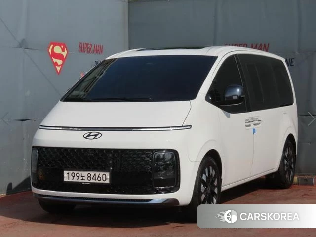 Hyundai Staria 2024 Белый из Кореи