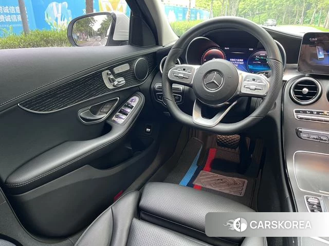 Mercedes-Benz Class C 2022 Белый из Китая