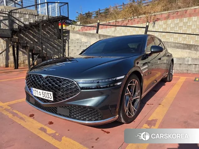 Genesis G90 (RS4) 2023 Темно-зеленый из Кореи