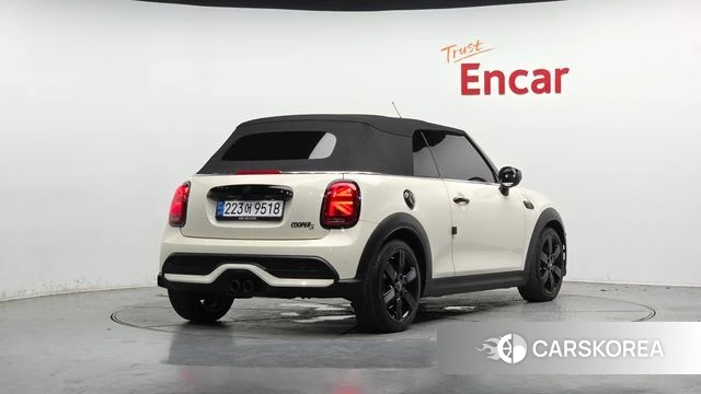 Mini Cooper S Convertible 2021 Жемчужный цвет из Кореи