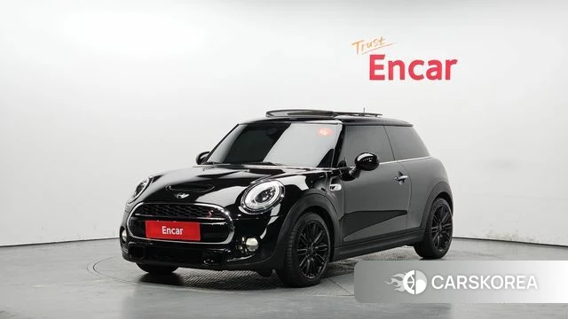 Mini Cooper S 2018 Черный из Кореи