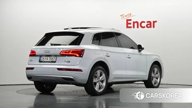 Audi Q5 (FY) 2020 Белый из Кореи