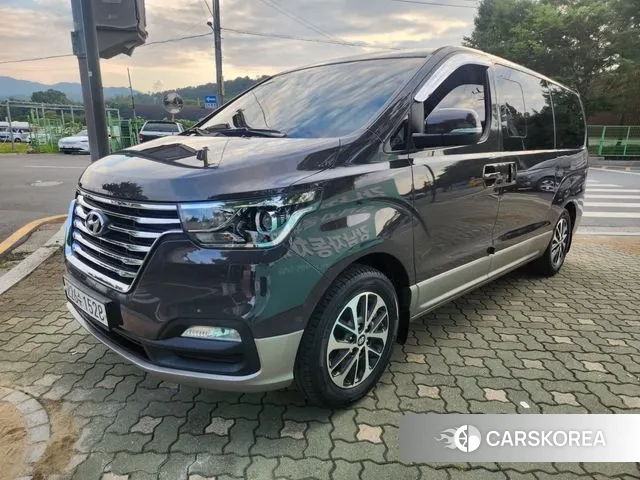 Hyundai The New Grand Starex 2020 Коричневый из Кореи