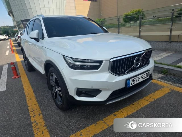 Volvo XC40 2022 Белый из Кореи