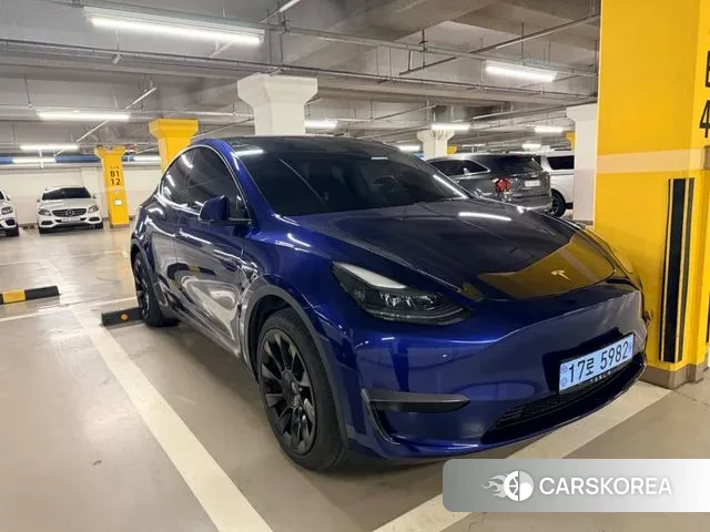 Tesla Model Y 2023 Синий из Кореи