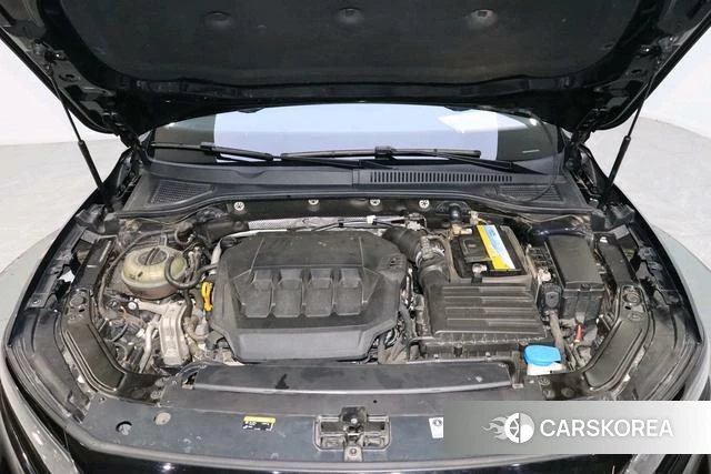 Volkswagen Passat 2022 Черный из Китая