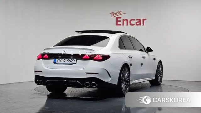 Mercedes-Benz E-Class W214 2025 Белый из Кореи