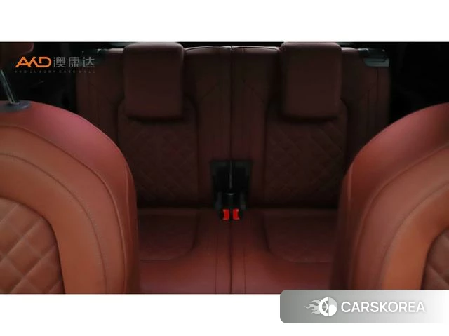 Audi Q6 2024 Черный из Китая