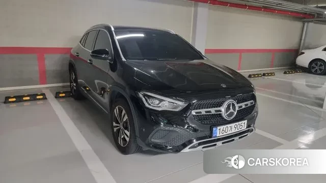 Mercedes-Benz GLA - Class H247 2021 Черный из Кореи