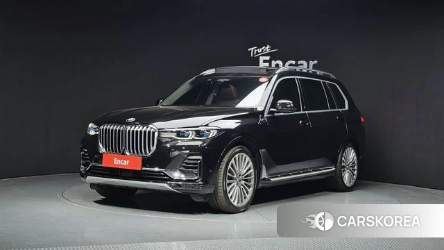 BMW X7 (G07) 2021 Черный из Кореи