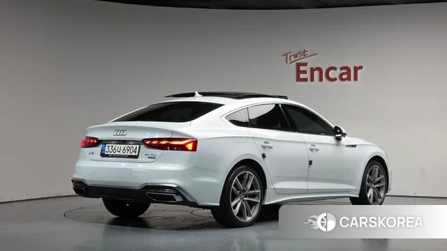 Audi A5 (F5) 2020 Белый из Кореи