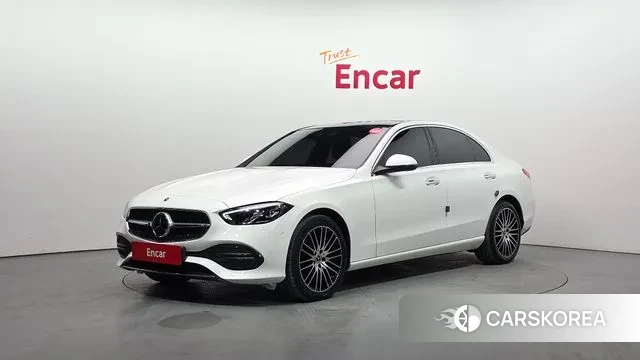 Mercedes-Benz C-Class W206 2022 Белый из Кореи