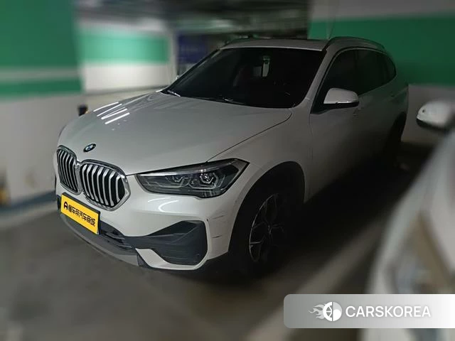 BMW X1 2022 Белый из Китая