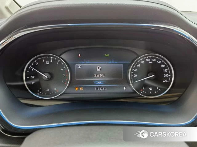 Buick GL8 2023 Белый из Китая