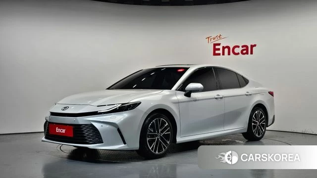 Toyota Camry (XV80) 2026 Белый из Кореи