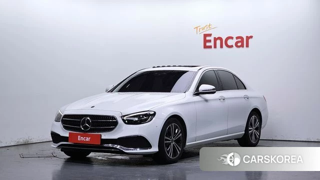 Mercedes-Benz E-Class W213 2020 Белый из Кореи