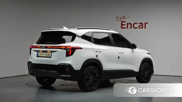 Kia The New Seltos 2023 Белый из Кореи