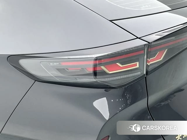 Volkswagen With the crowd 06 2025 Черный из Китая