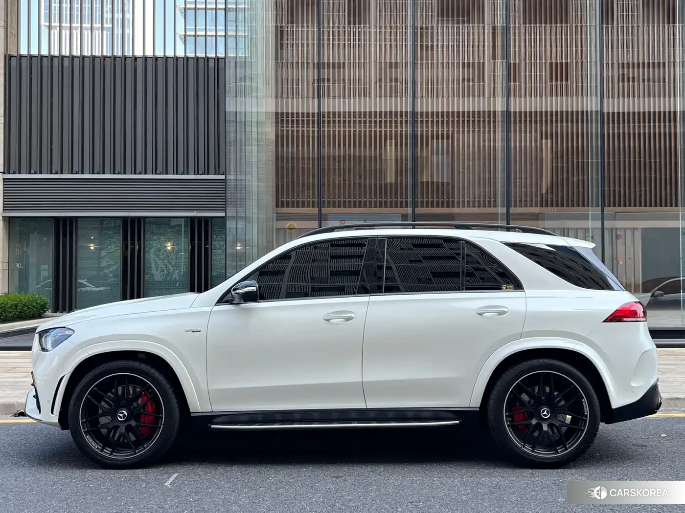 Mercedes-Benz GLE AMG 2022 Белый из Китая