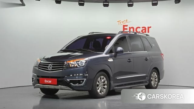 Ssangyong Korando Turismo 2018 Синий из Кореи