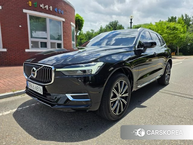 Volvo XC60 second Generation 2021 Черный из Кореи