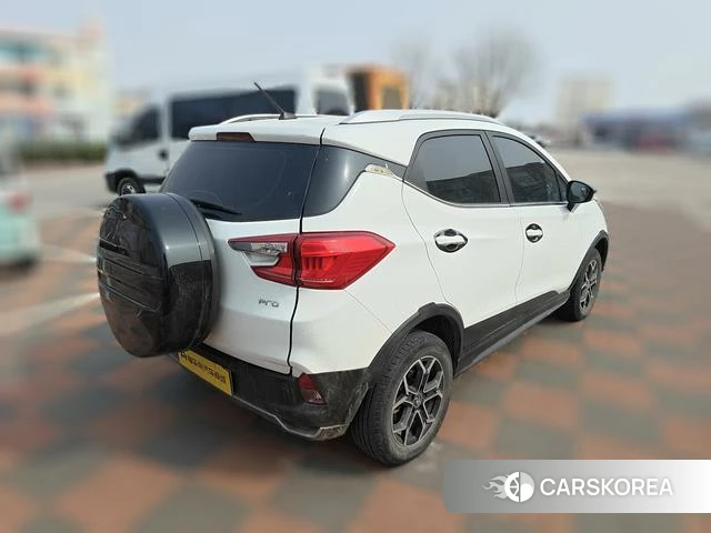 BYD Yuan Pro 2021 Белый из Китая