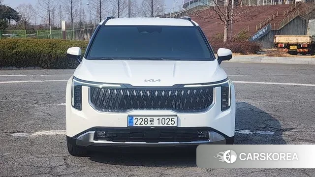 Kia The New Carnival 4th Generation 2024 Белый из Кореи