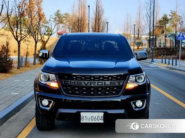 Chevrolet (GM Daewoo) Real New Colorado 2020 Черный из Кореи