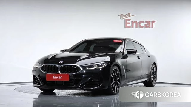BMW 8 Series (G15) 2022 Черный из Кореи