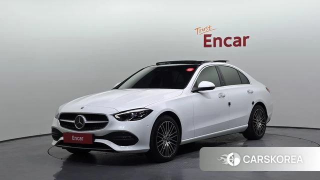 Mercedes-Benz C-Class W206 2022 Белый из Кореи