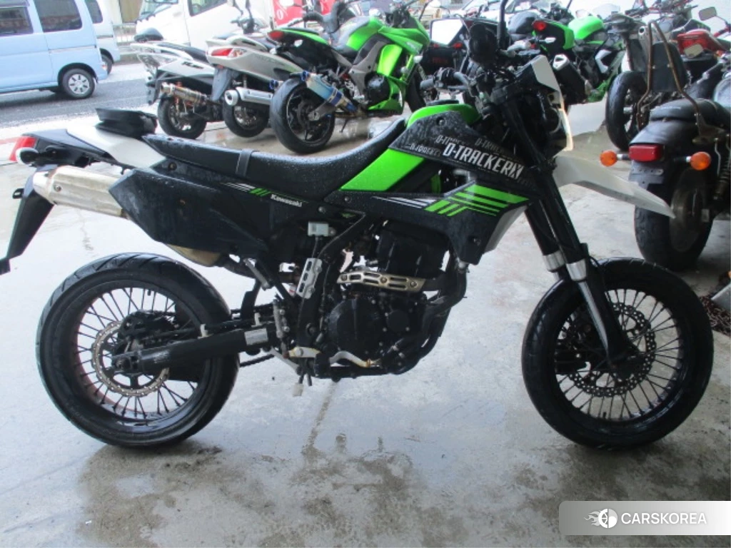 Проданный OTHER D-TRACKER X 2013 из Японии