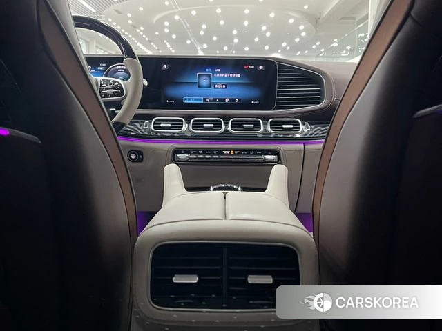 Mercedes-Benz GLS 2023 Черный из Китая