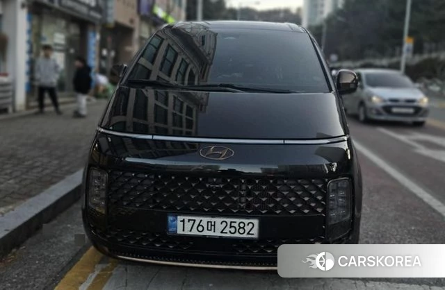 Hyundai Staria 2021 Черный из Кореи