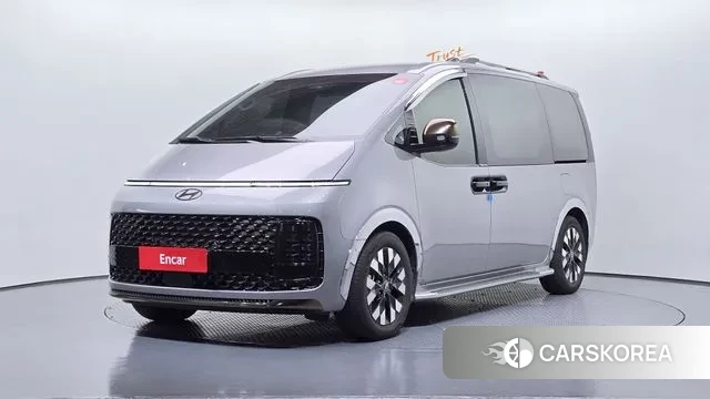 Hyundai Staria 2025 Серебряный из Кореи