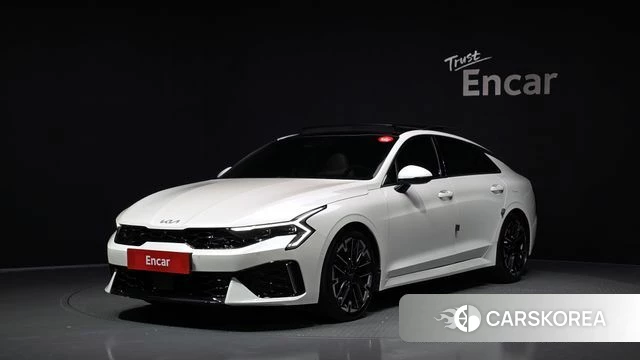 Kia The New K5 3rd generation 2023 Белый из Кореи