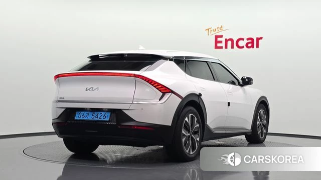 Kia EV6 2023 Белый из Кореи