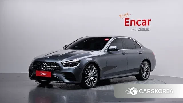 Mercedes-Benz E-Class W213 2022 Серый из Кореи