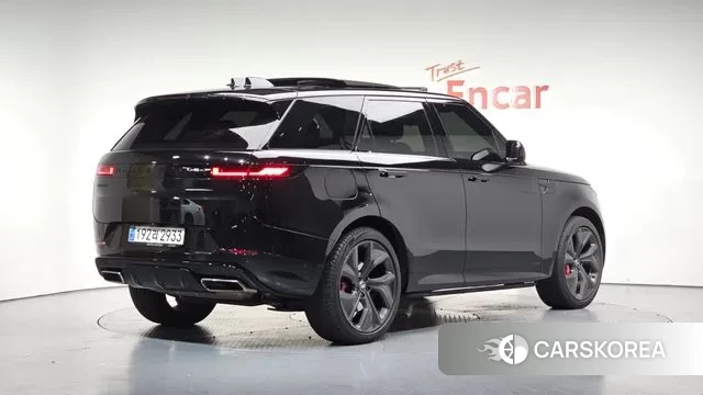 Land Rover Range Rover Sport 3rd Generation 2024 Черный из Кореи