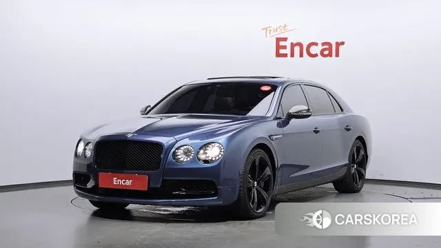 Bentley Flying Spur 2nd Generation 2018 Синий из Кореи