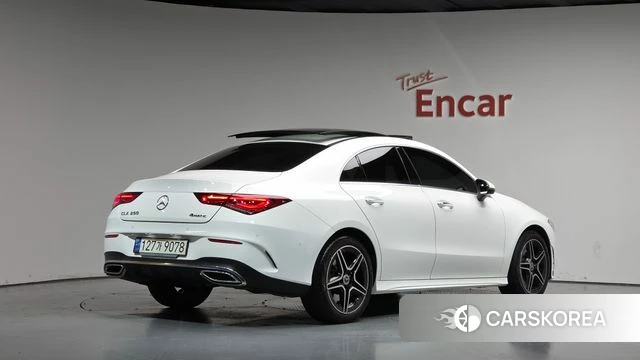 Mercedes-Benz CLA-Class C118 2021 Белый из Кореи