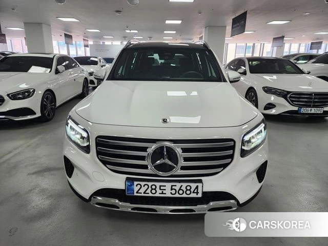 Mercedes-Benz GLB-Class X247 2025 Белый из Кореи