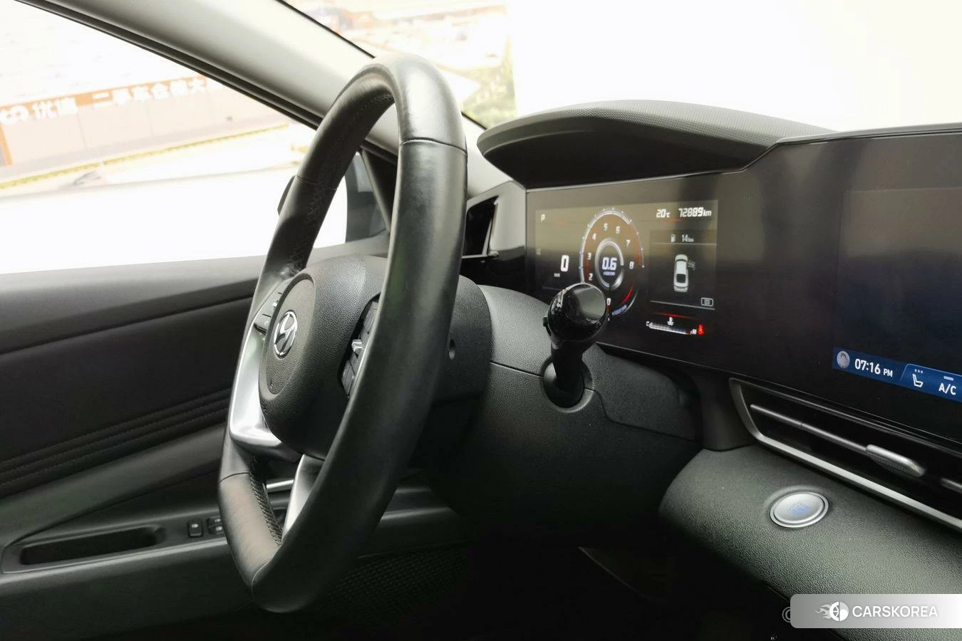 Hyundai Elantra 2020 Темно-серый из Китая