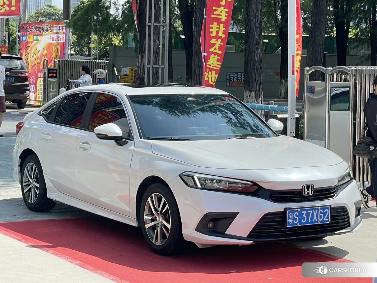 Honda Civic 2022 Белый из Китая