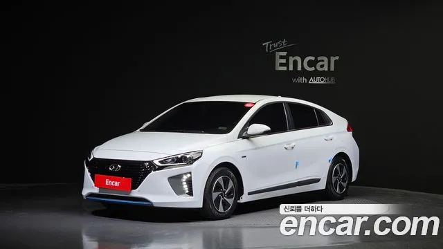 Hyundai Ionic Hybrid 2018 Белый из Кореи