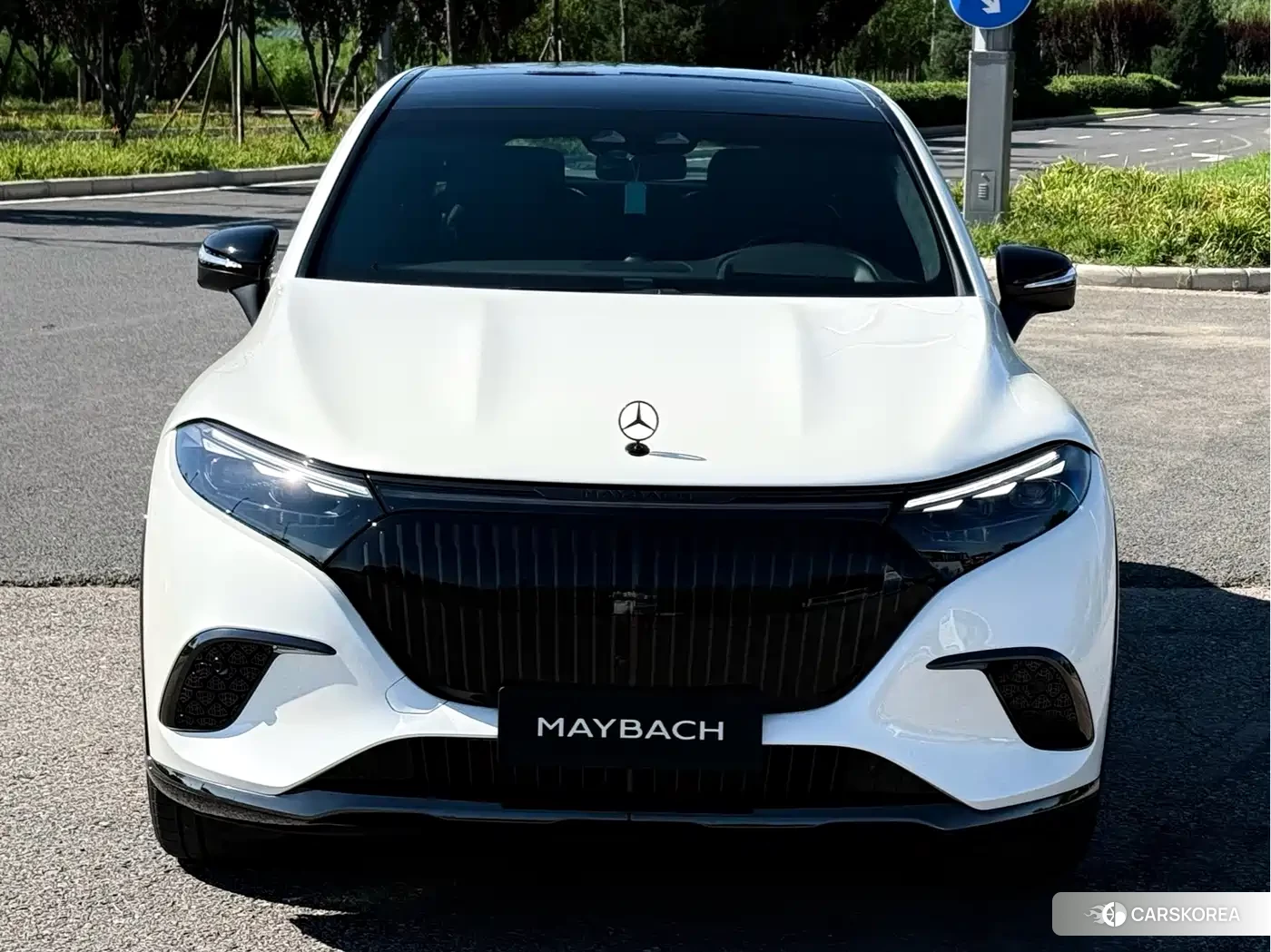 Mercedes-Benz Maybach EQS SUV 2026 Белый из Китая