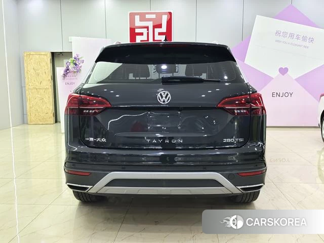 Volkswagen Tanyue 2022 Черный из Китая